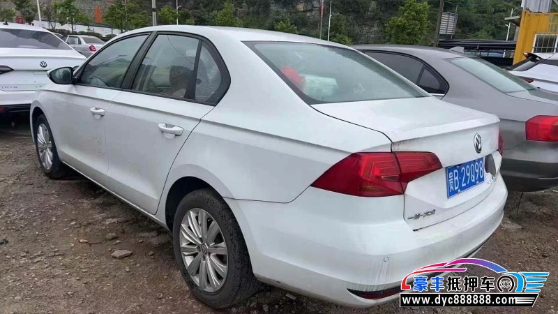20年大众宝来轿车抵押车出售