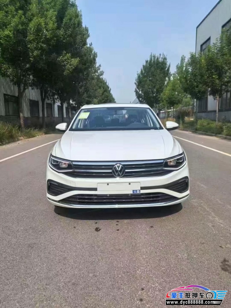 25年大众宝来轿车抵押车出售