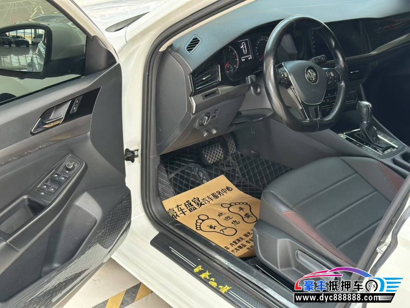 20年大众宝来轿车抵押车出售