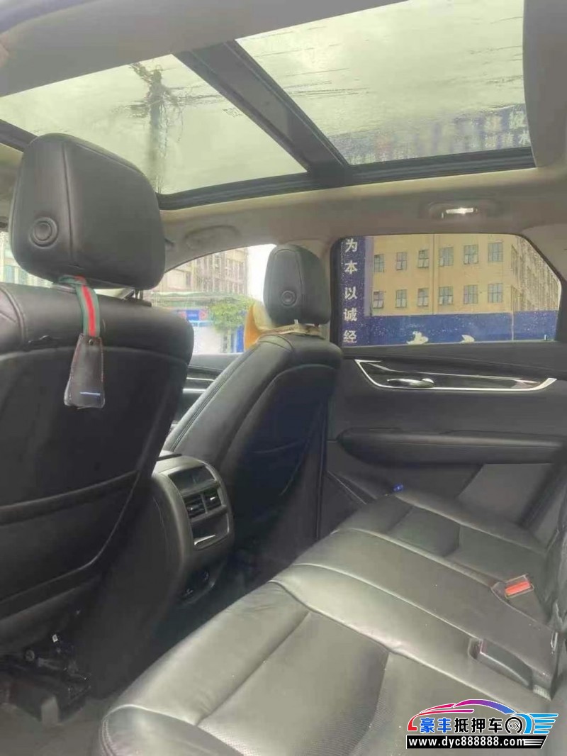 17年凯迪拉克XT5轿车抵押车出售