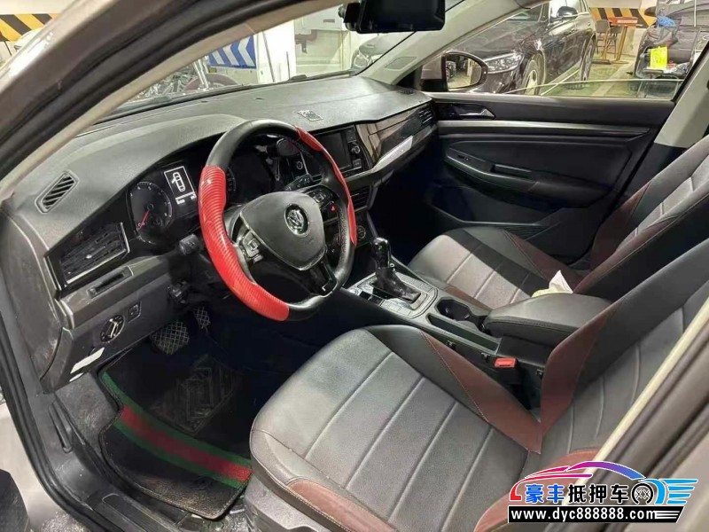 20年大众宝来轿车抵押车出售