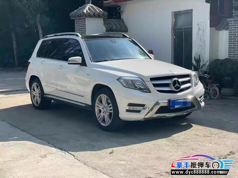 16年奔驰GLK轿车抵押车出售