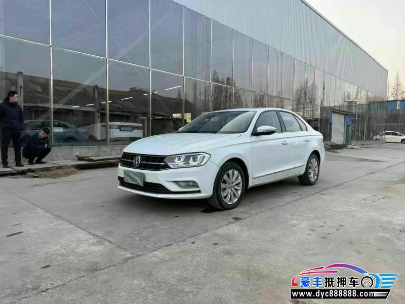 18年大众宝来轿车抵押车出售