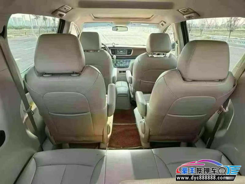 19年别克GL8轿车抵押车出售