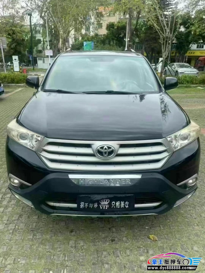 14年丰田汉兰达轿车抵押车出售