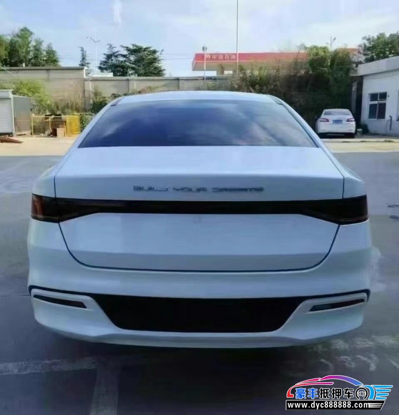 22年比亚迪秦轿车抵押车出售