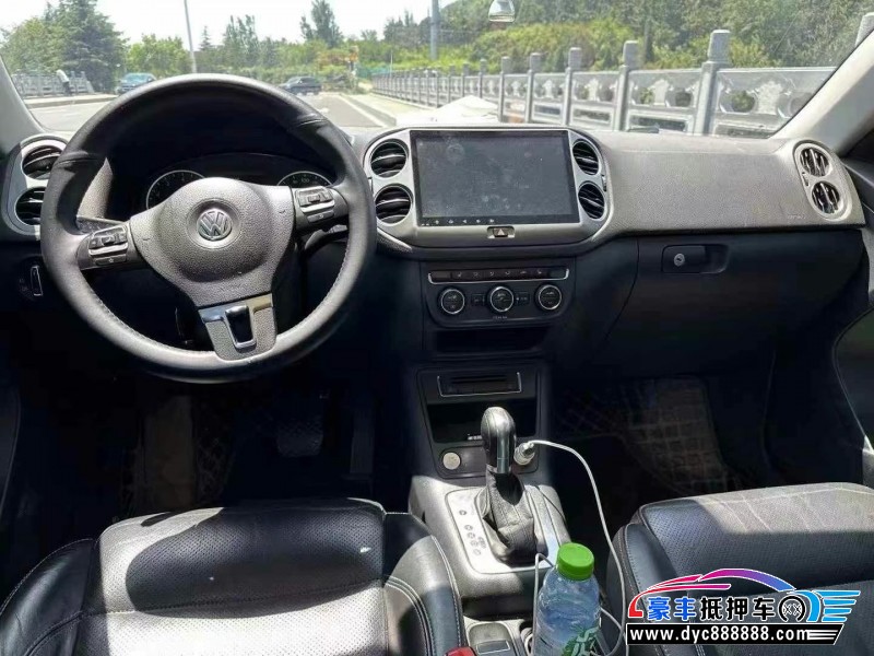 16年大众途观轿车抵押车出售