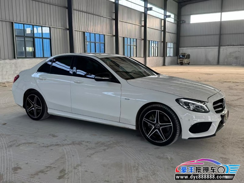 18年奔驰C轿车抵押车出售