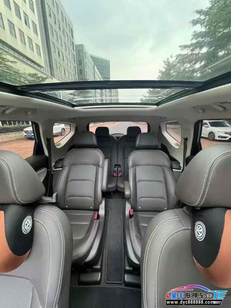 20年吉利嘉际轿车抵押车出售