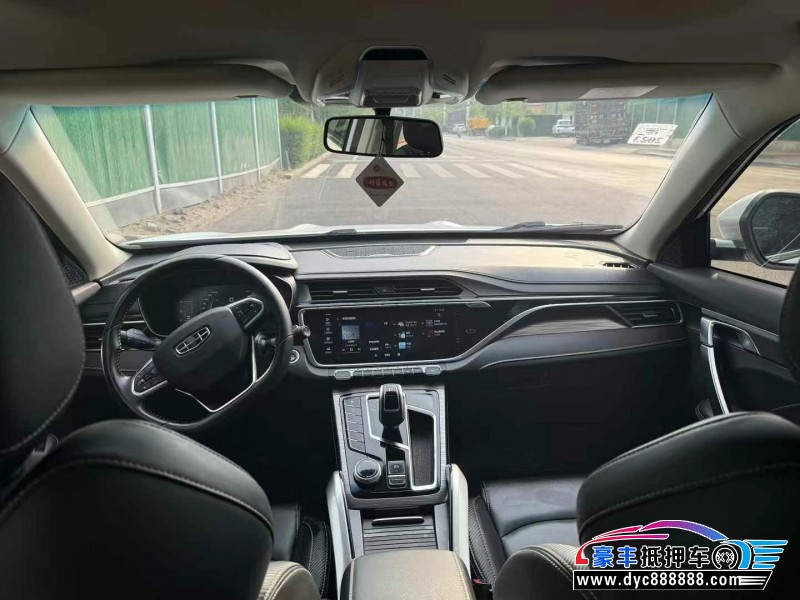 21年吉利博越轿车抵押车出售