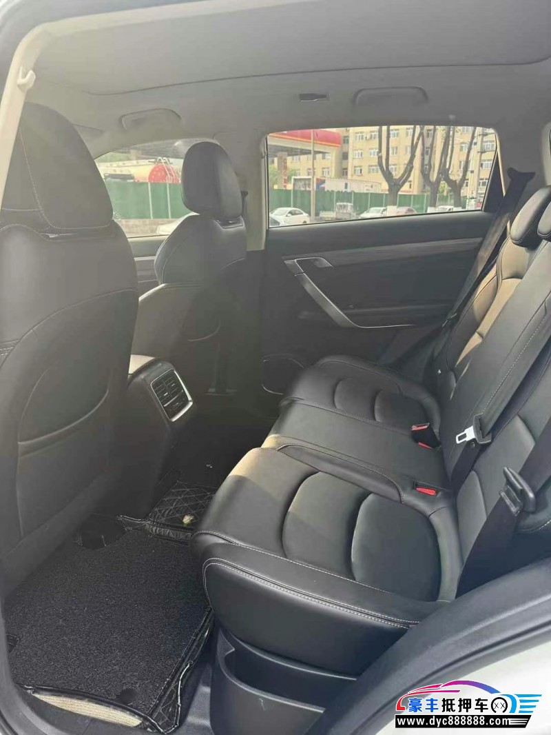 21年吉利博越轿车抵押车出售