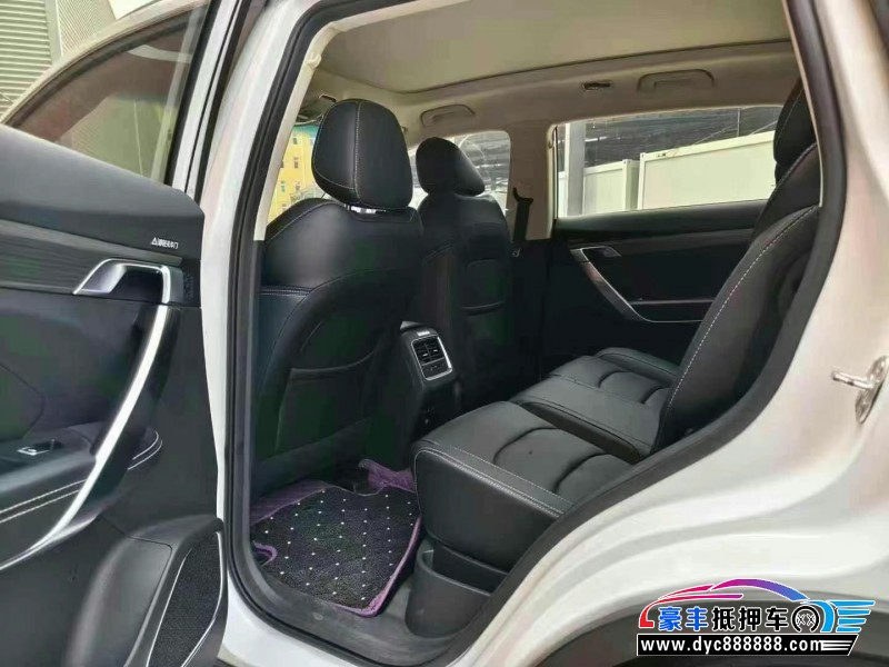 21年吉利博越轿车抵押车出售