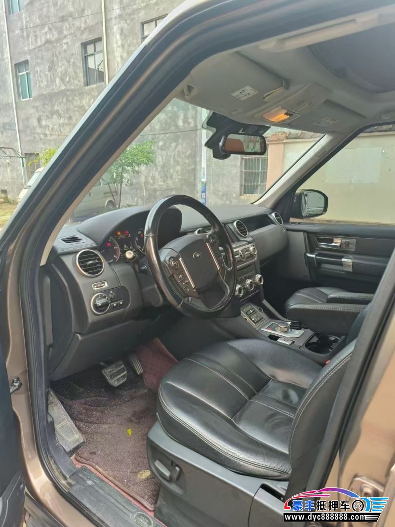 14年路虎发现4轿车抵押车出售