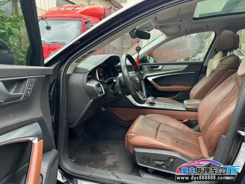 19年奥迪A6L轿车抵押车出售