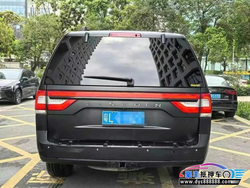 16年林肯领航员轿车抵押车出售