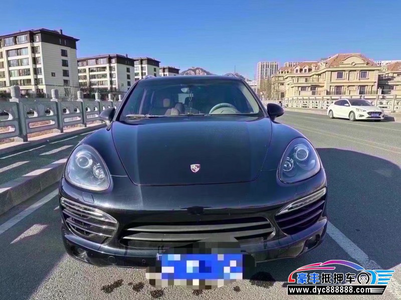 13年保时捷卡宴轿车抵押车出售