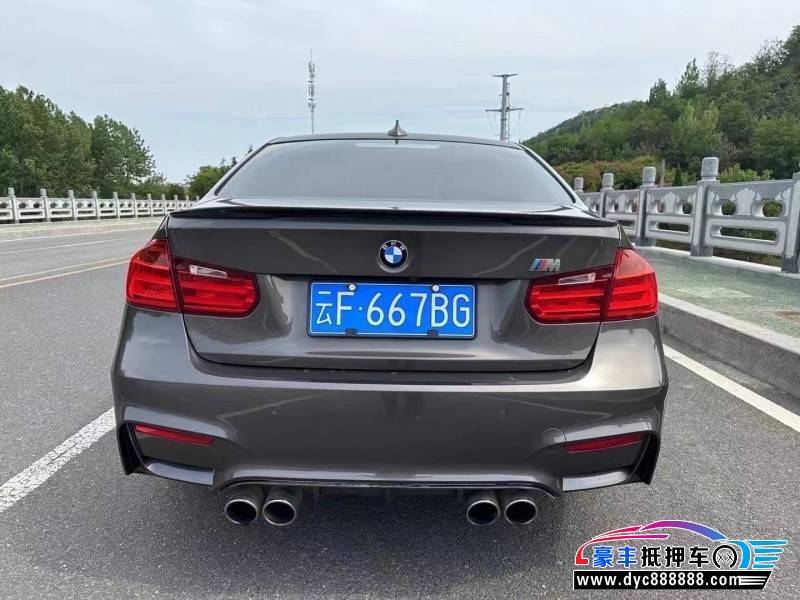 15年宝马3系轿车抵押车出售