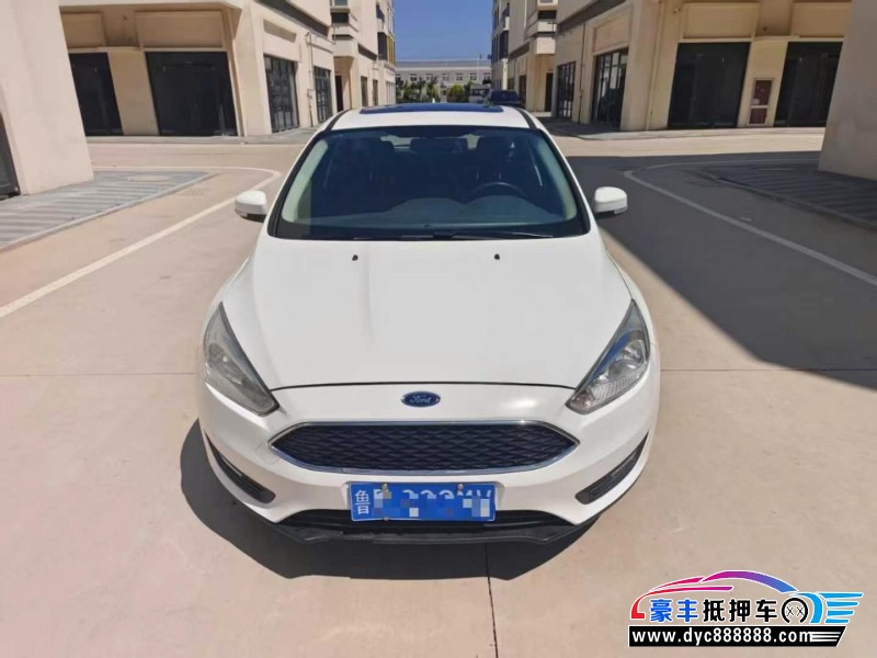 抵押车出售19年福特福克斯轿车