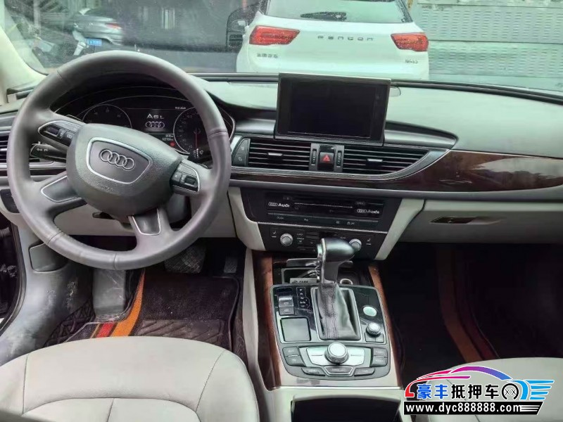 14年奥迪A6L轿车抵押车出售