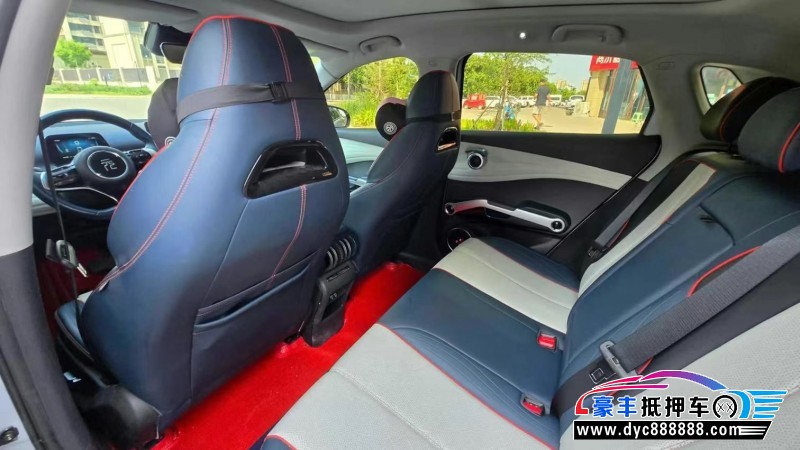 23年比亚迪元轿车抵押车出售