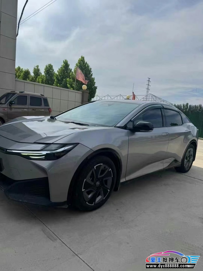 24年丰田BZ3轿车抵押车出售