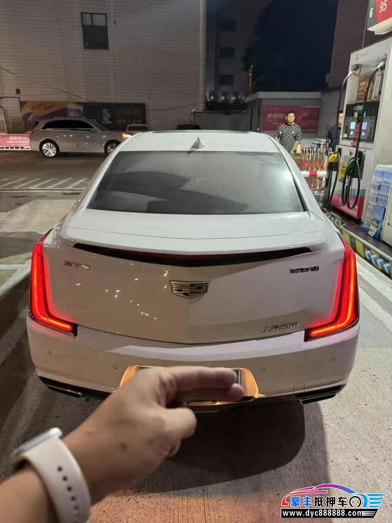 18年凯迪拉克XTS轿车抵押车出售