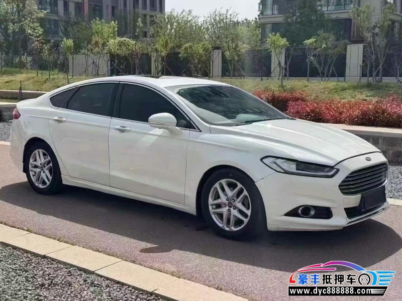 13年福特蒙迪欧轿车抵押车出售