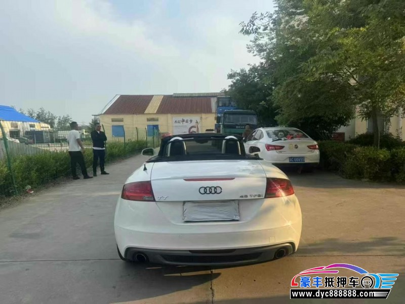 14年奥迪TT轿车抵押车出售