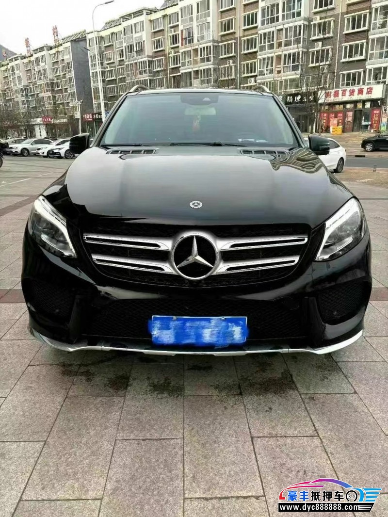 18年奔驰GLE轿车抵押车出售