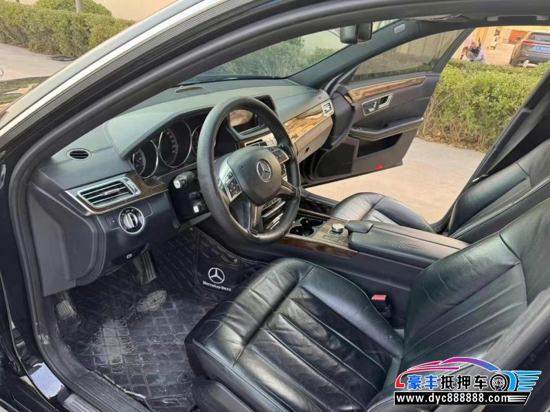 15年奔驰E轿车抵押车出售
