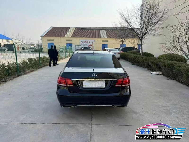 15年奔驰E轿车抵押车出售