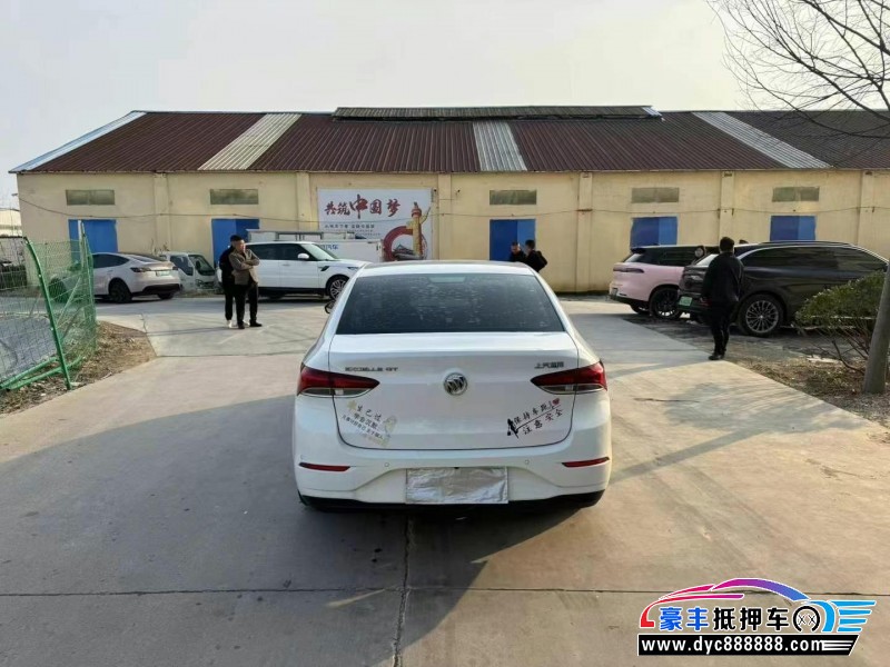 20年别克英朗轿车抵押车出售