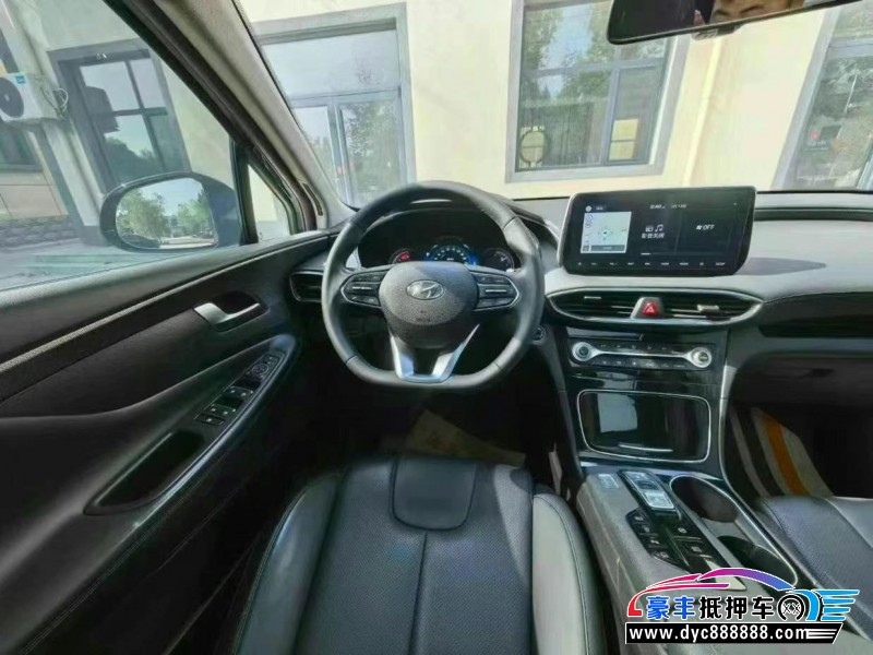 21年现代新胜达轿车抵押车出售