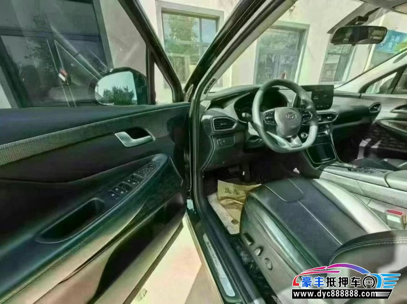 21年现代新胜达轿车抵押车出售