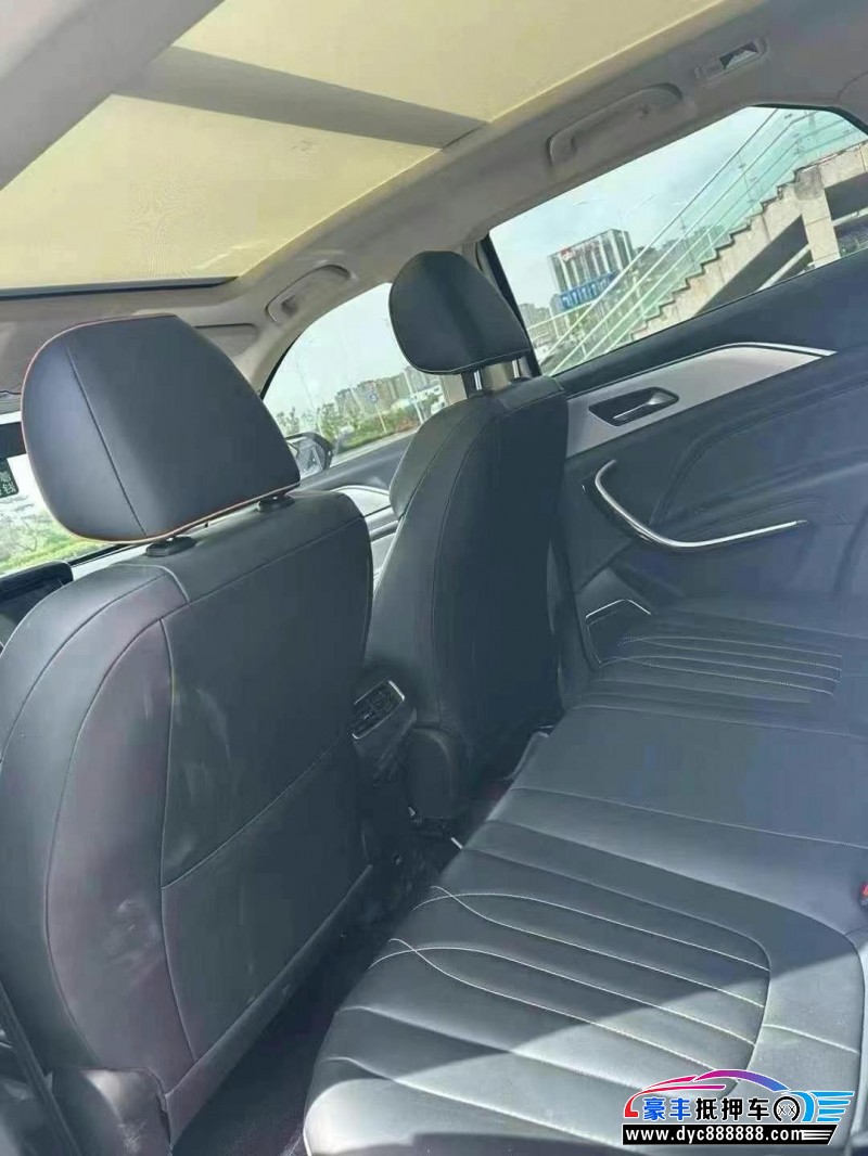 24年奔腾T77轿车抵押车出售