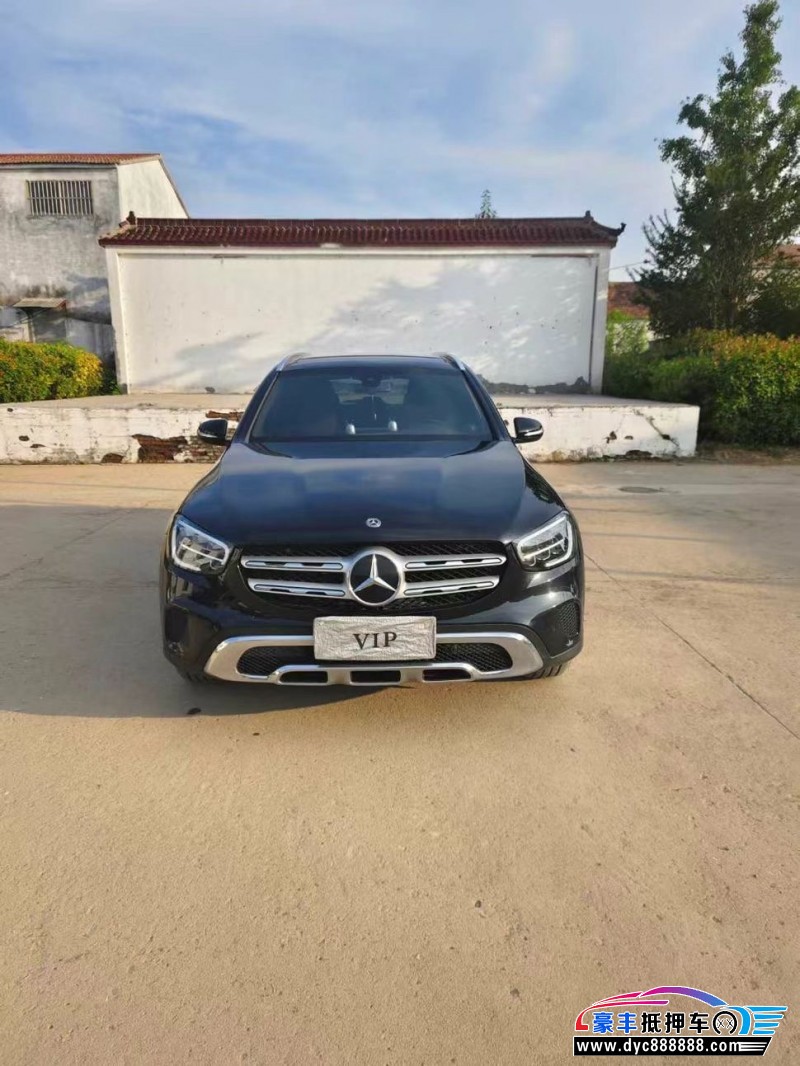 20年奔驰GLC轿车抵押车出售