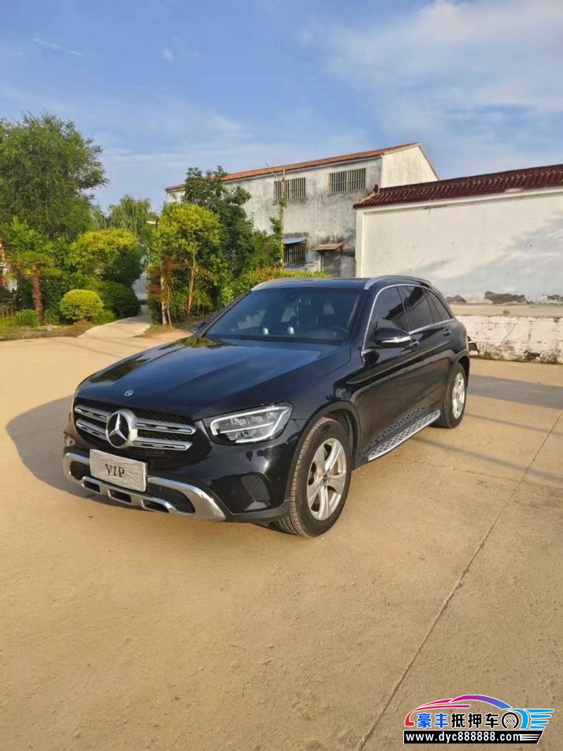 20年奔驰GLC轿车抵押车出售