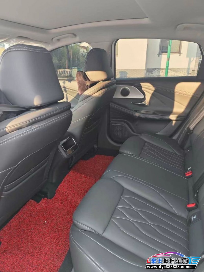 24年奇瑞艾瑞泽轿车抵押车出售