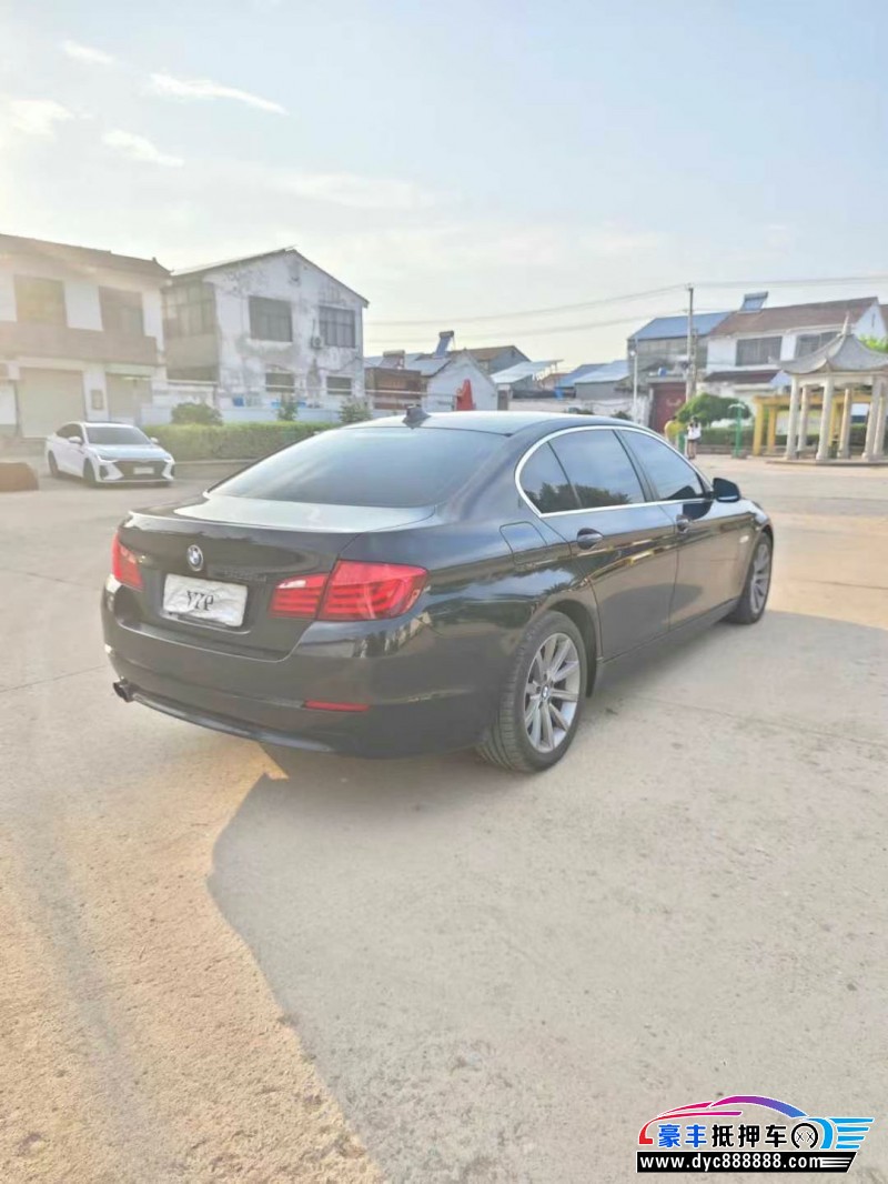 13年宝马5系轿车抵押车出售