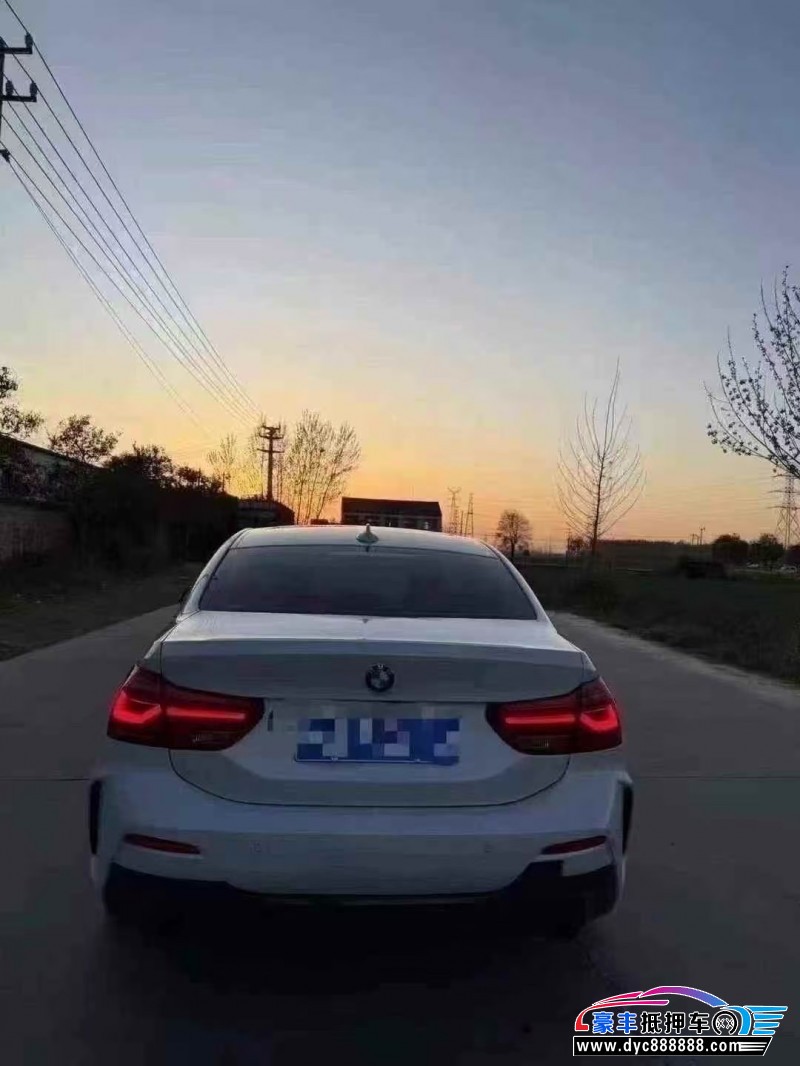 22年宝马1系轿车抵押车出售