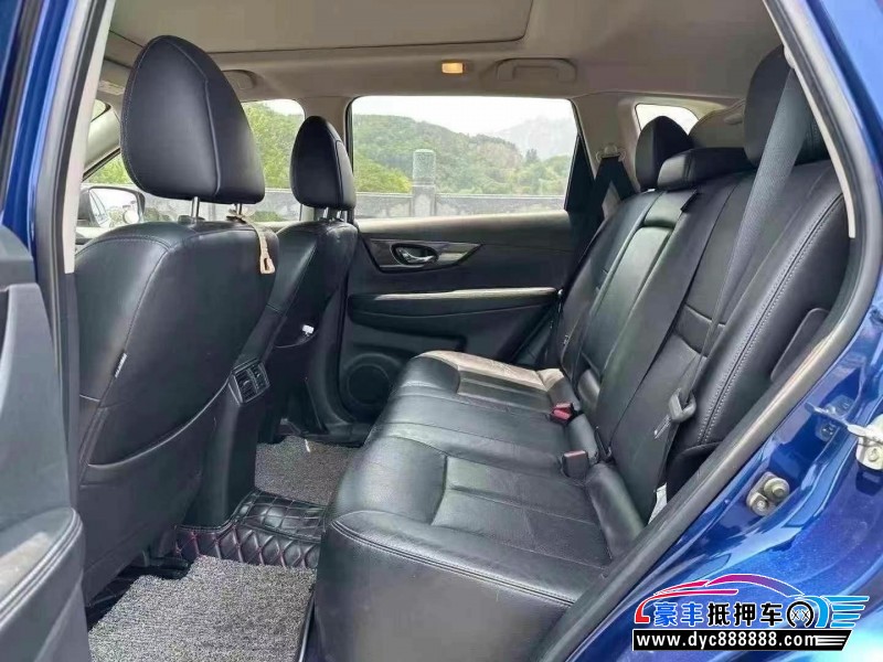 18年日产奇骏轿车抵押车出售