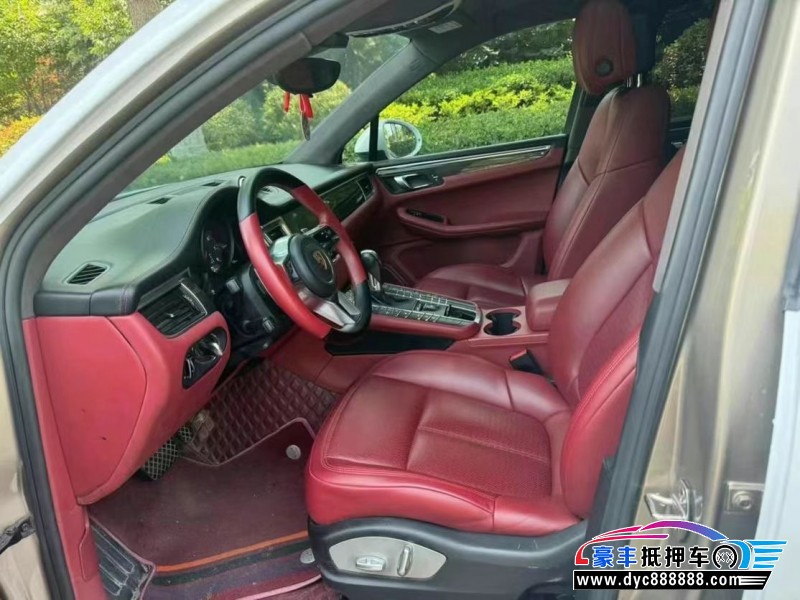 17年保时捷Macan迈凯轿车抵押车出售