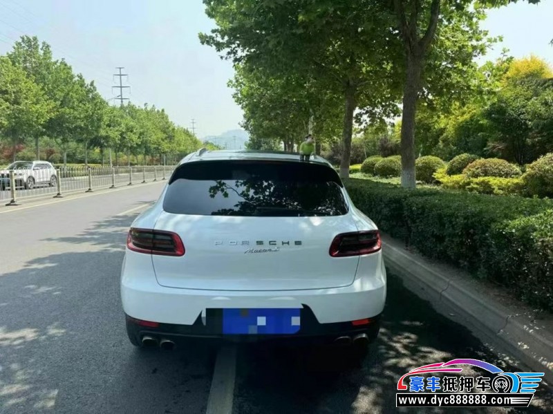 17年保时捷Macan迈凯轿车抵押车出售