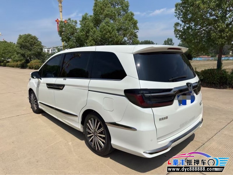 22年本田艾力绅轿车抵押车出售