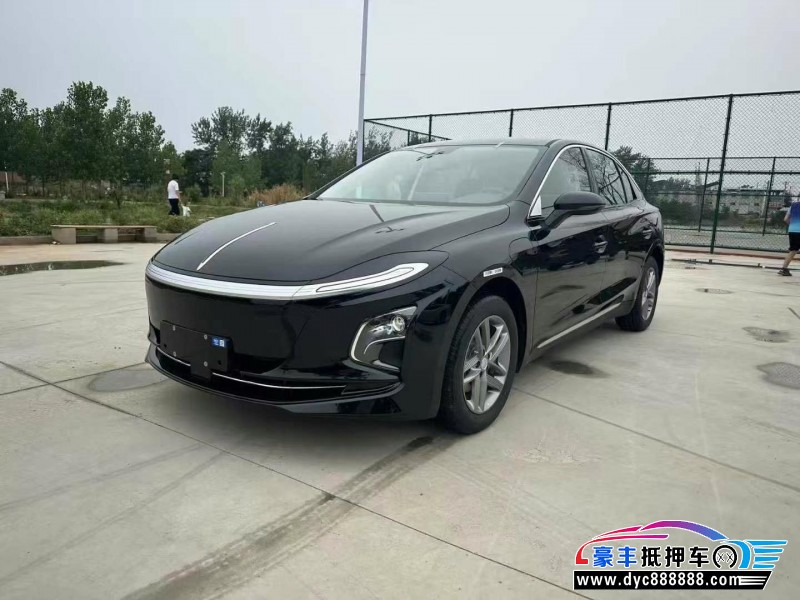 25年红旗EQM5轿车抵押车出售