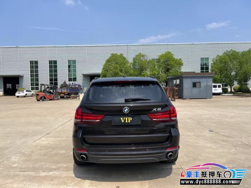 16年宝马X5轿车抵押车出售