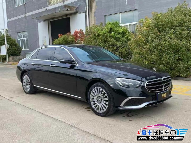 22年奔驰E轿车抵押车出售
