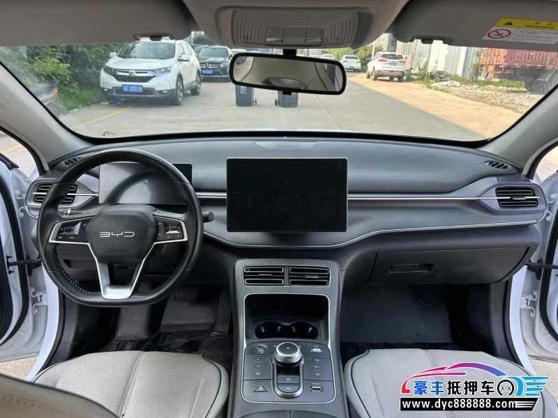 23年比亚迪驱逐舰轿车抵押车出售