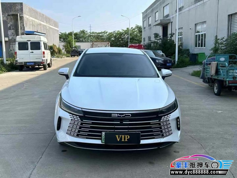 23年比亚迪驱逐舰轿车抵押车出售