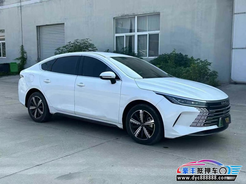 23年比亚迪驱逐舰轿车抵押车出售